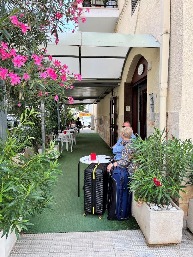 Hotel Lido Βιέστε Εξωτερικό φωτογραφία