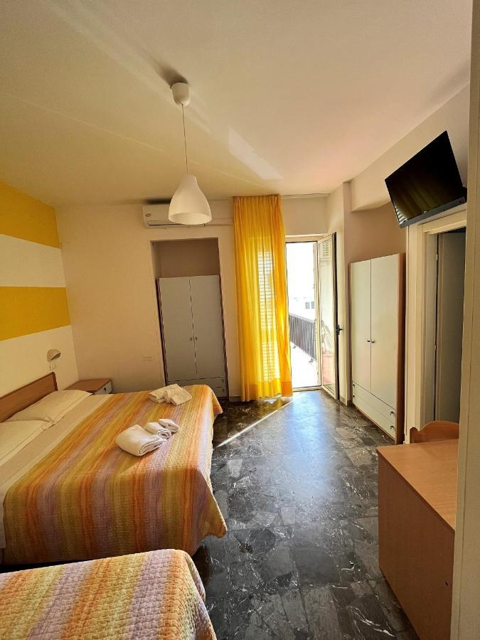 Hotel Lido Βιέστε Εξωτερικό φωτογραφία