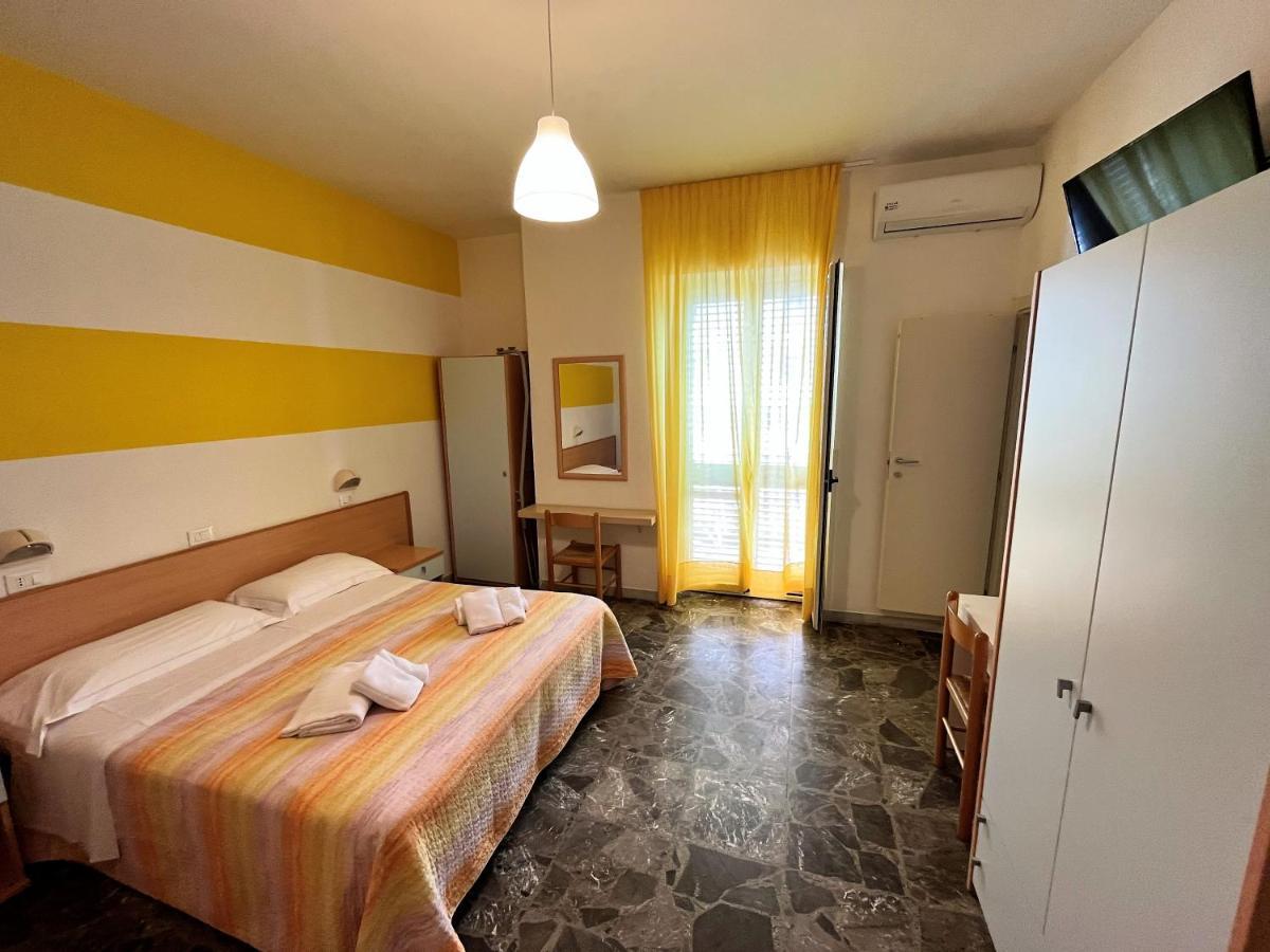 Hotel Lido Βιέστε Εξωτερικό φωτογραφία