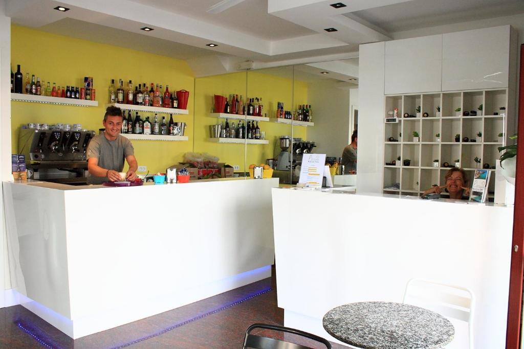 Hotel Lido Βιέστε Εξωτερικό φωτογραφία